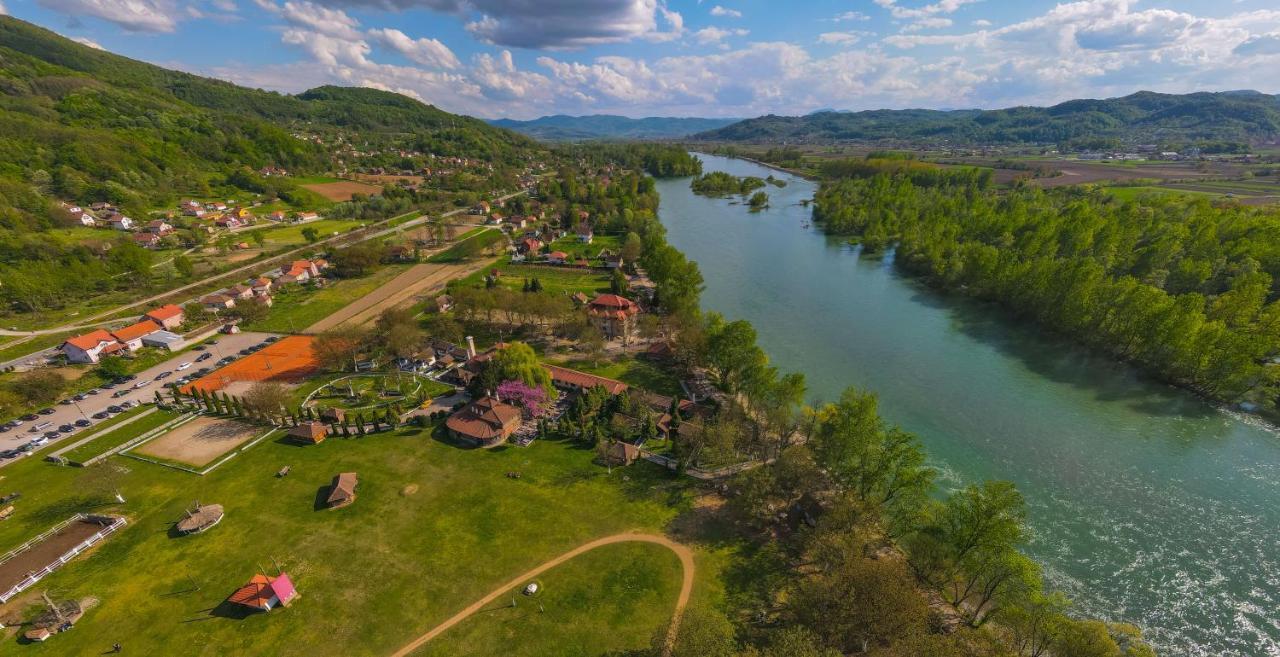 B&B Etno Village Suncana Reka Баня-Ковиляча Экстерьер фото