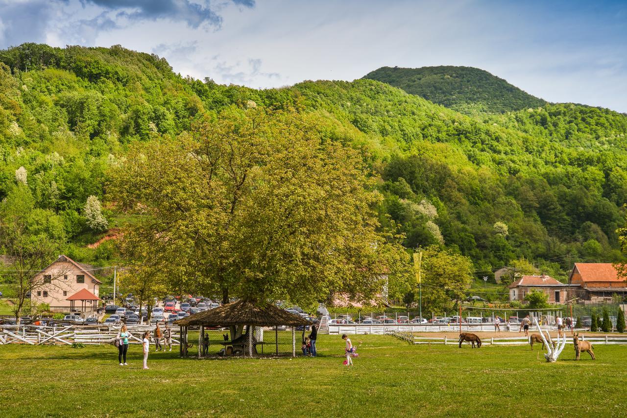 B&B Etno Village Suncana Reka Баня-Ковиляча Экстерьер фото